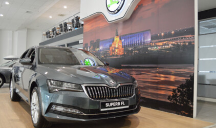 Обновленный ŠKODA SUPERB уже в Автоцентре Злата!