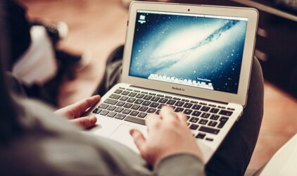 iOS 15: как спрятать свой IP-адрес от Safari-трекеров?