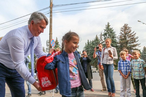 Сергей Белов на «Школьном базаре» в Нижнем Новгороде